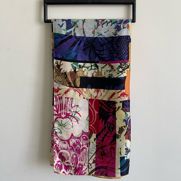 Echo colourful square silk scarf - Picture 8 of 11